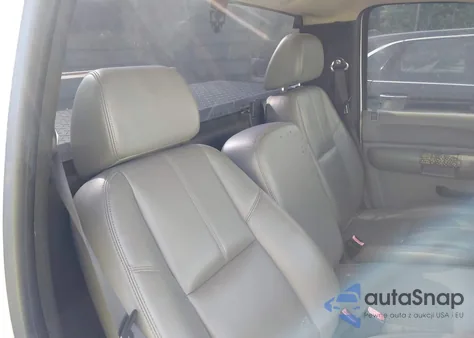 2008 Chevrolet Silverado 1500 Work Truck from USA, damaged, VIN 1GCEC14X08Z225892